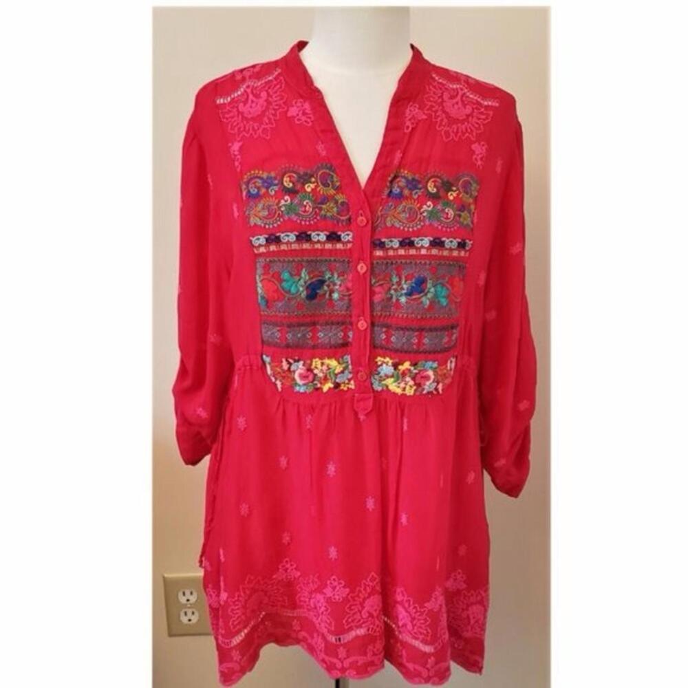 JOHNNY WAS Women's Tunic Long Sleeve Top Embroidered Boho Pink Blouse Size XS